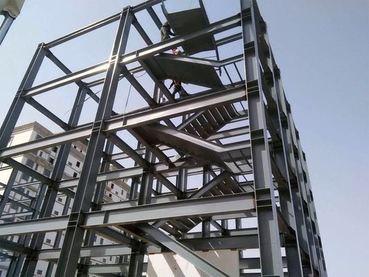 3-5 طوابق إطار فولاذي مسبق التصنيع مستودعات المكاتب مركز التسوق المباني التجارية