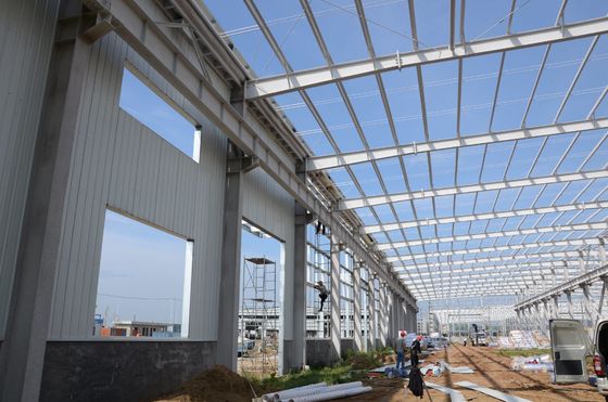 مستودع هيكل فولاذي مسبق الهندسة مع إطار Q355B / Q235B